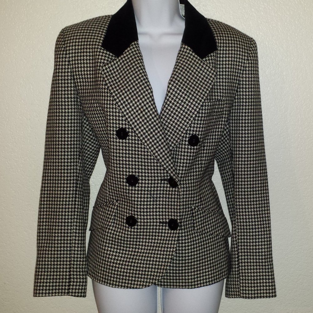 JH Collection Checkered Blazer